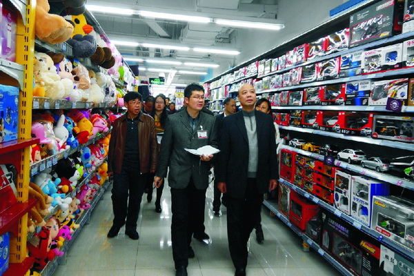 南寧高新區(qū)委書記視察華成都市店